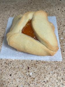 Large apricot hamentashen